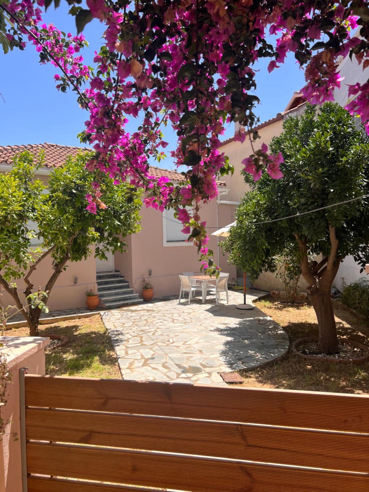 Villa Saitan Bazaar Превеза Екстериор снимка